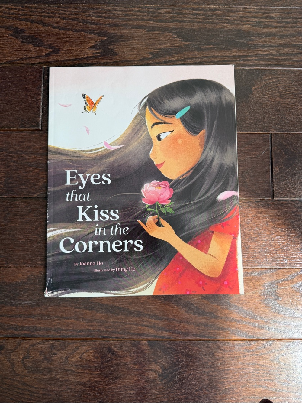 Eyes that Kiss in the Corners paperback book by Joanna Ho